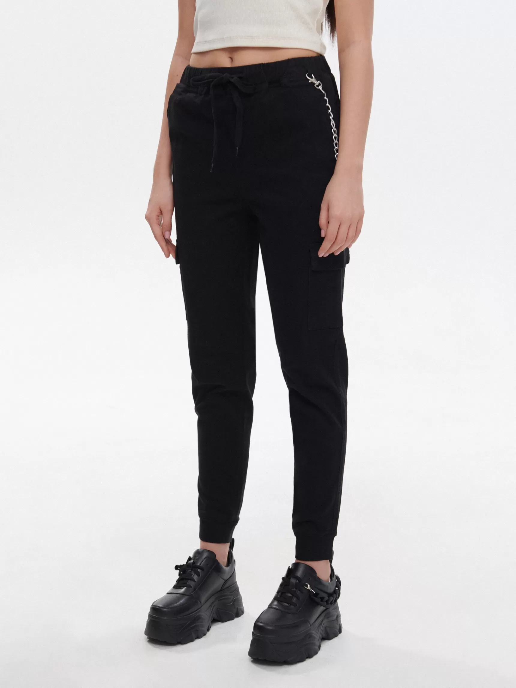 Cropp Hosen>Cargo-Joggers Schwarz
