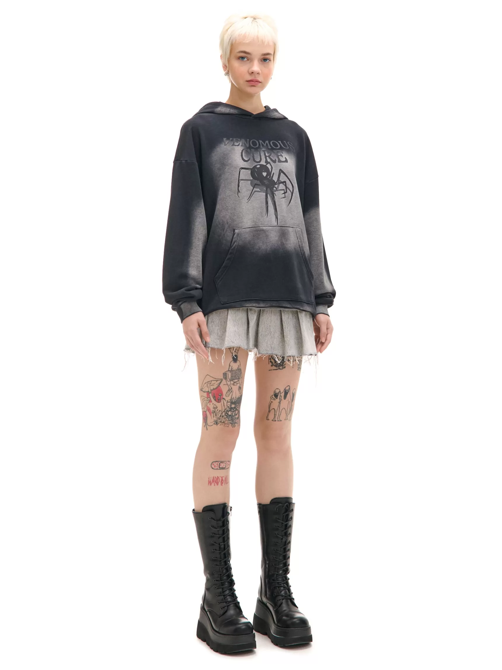 Cropp Sweatshirts>Hoodie mit Wascheffekt Dunkelbraun