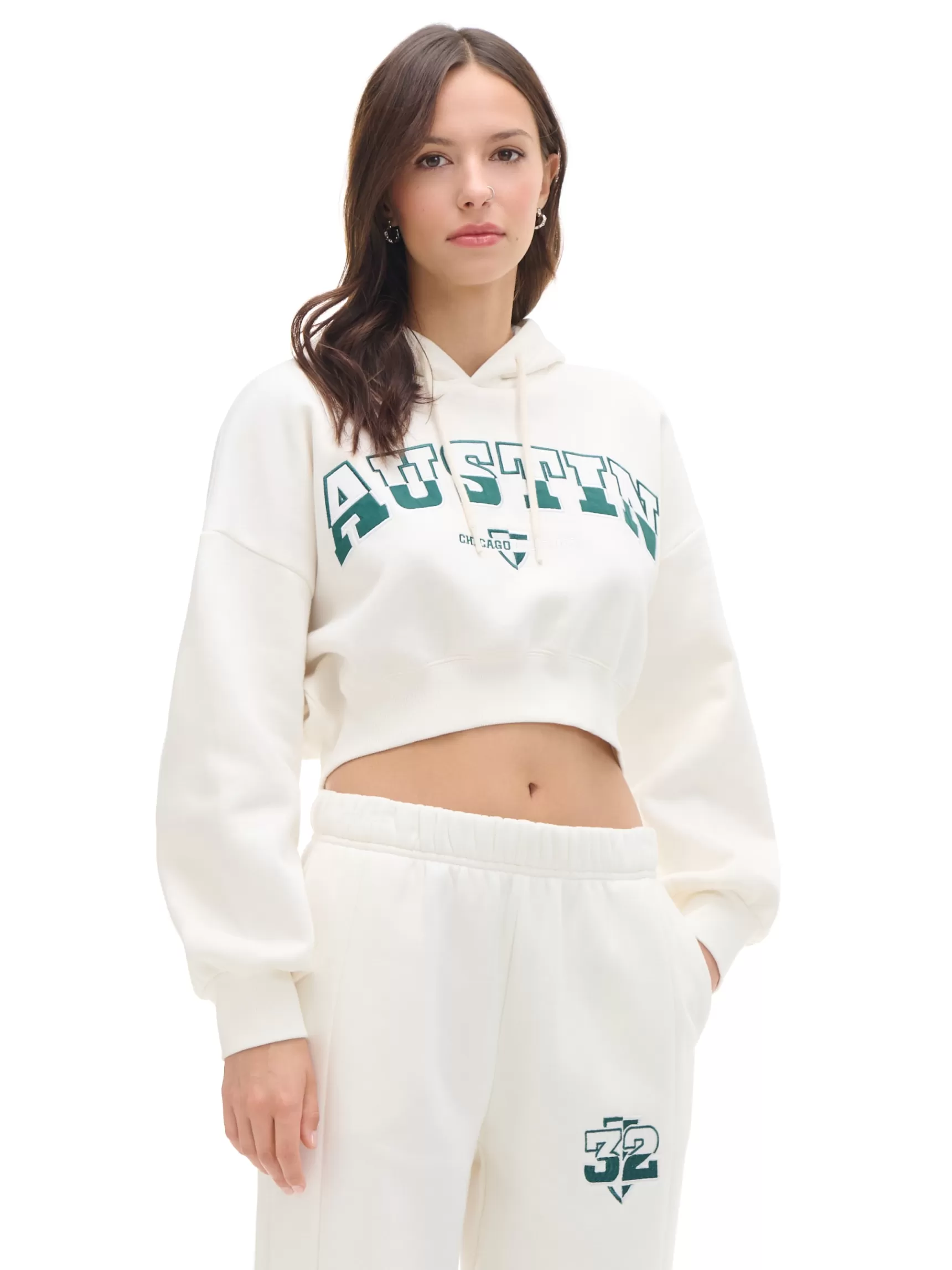 Cropp Sweatshirts>Kurzer Hoodie Creme